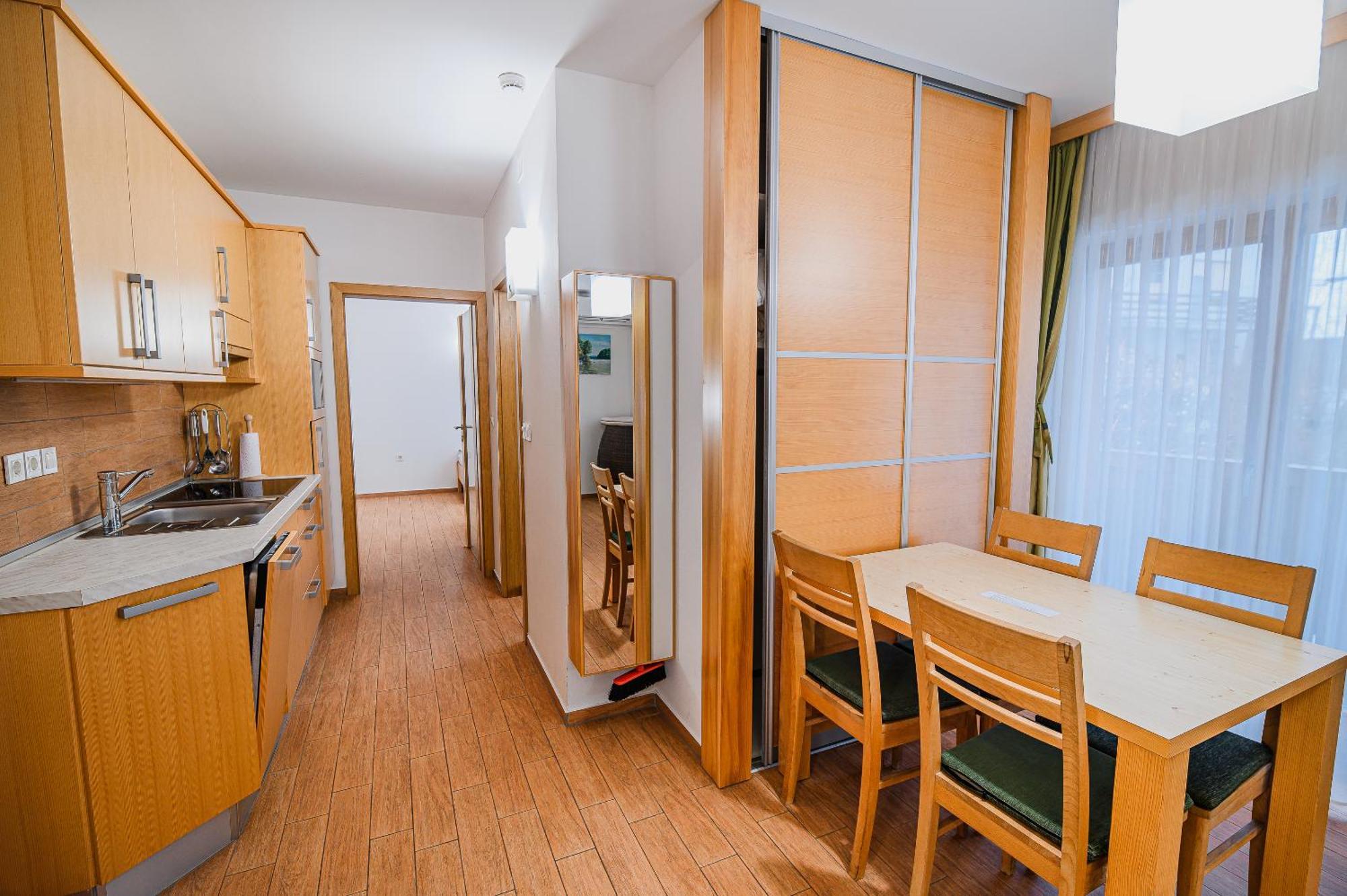 Apartments Maleric With Indoor Pool And Wellness Dragatus Номер фото