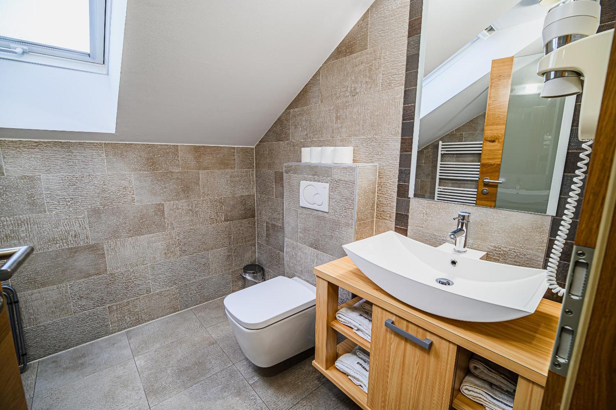 Apartments Maleric With Indoor Pool And Wellness Dragatus Номер фото