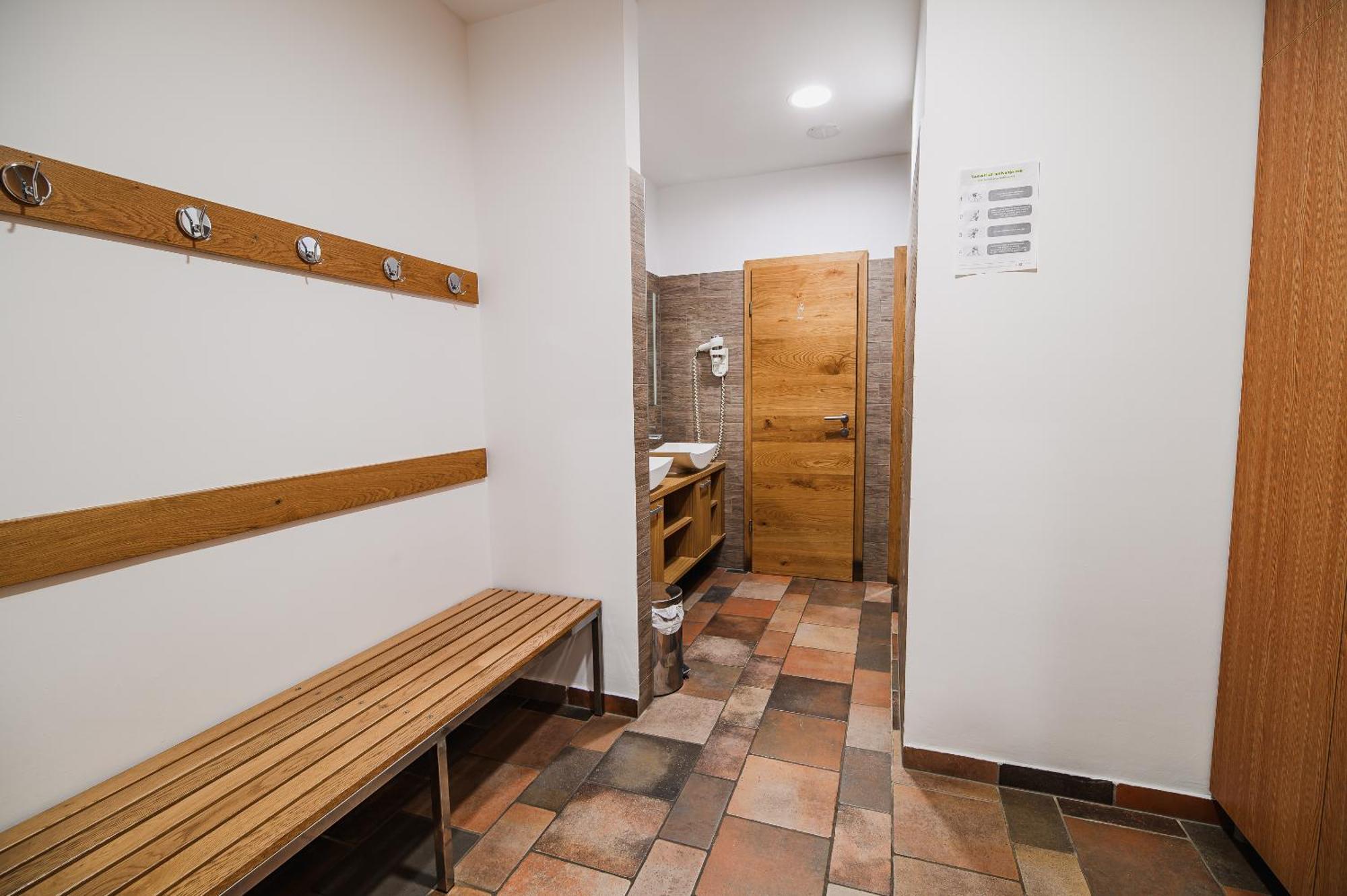 Apartments Maleric With Indoor Pool And Wellness Dragatus Екстер'єр фото