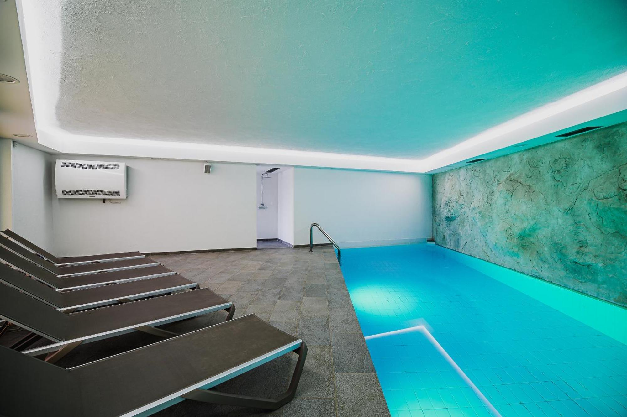 Apartments Maleric With Indoor Pool And Wellness Dragatus Екстер'єр фото